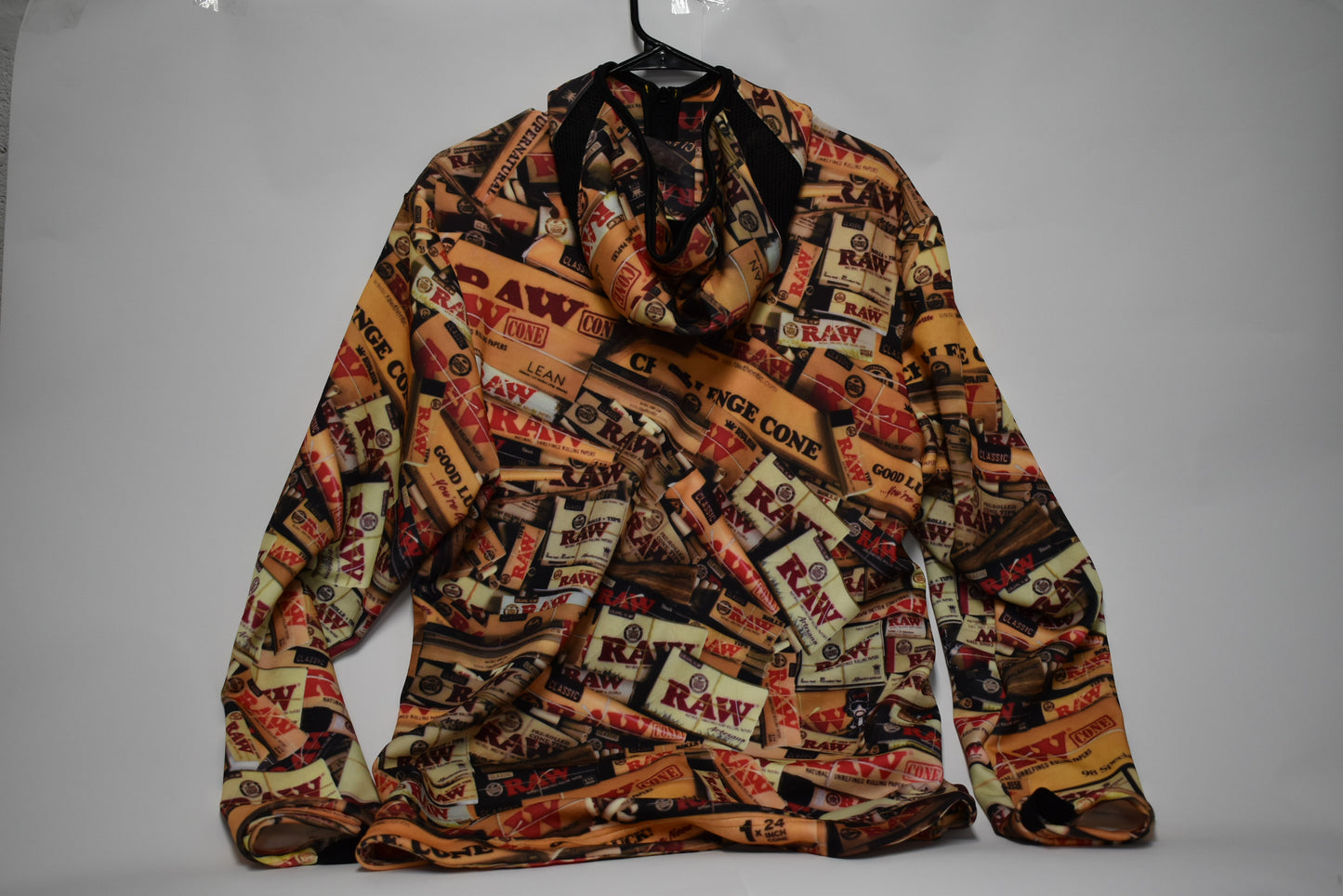 raw life brazil hoodie MEDIUM