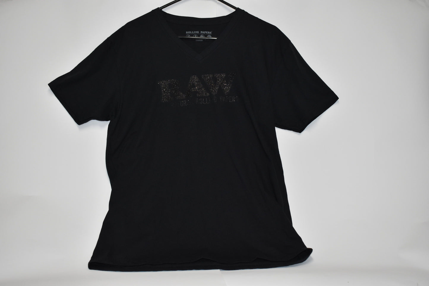 raw life sparkle v neck shirt Large