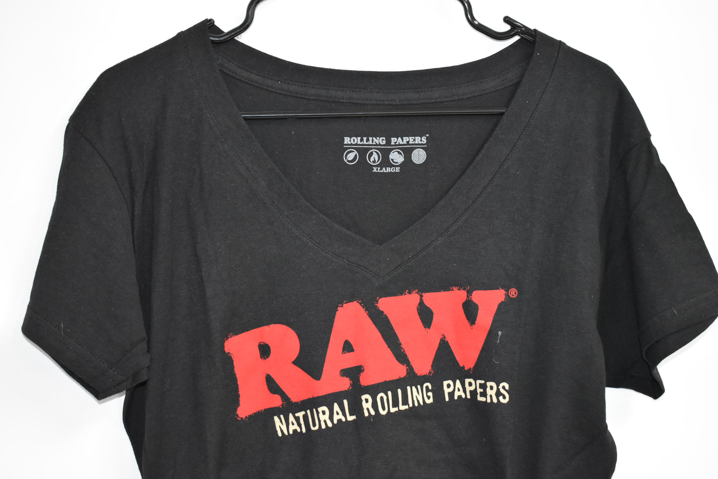 raw ladies  V-neck t-shirt XL